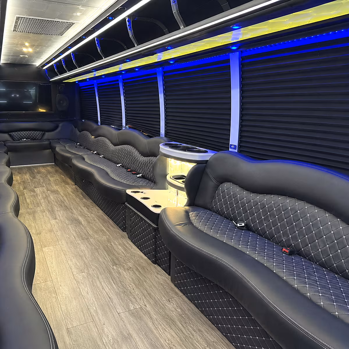 Rent a Bus to Fiddler's Green Amphitheatre